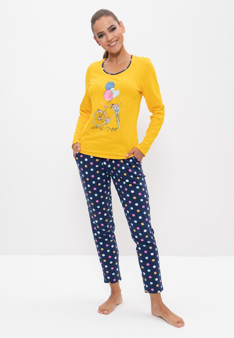 Пижама с брюками (Размер 42 Цвет желтый,разноцветный горох)